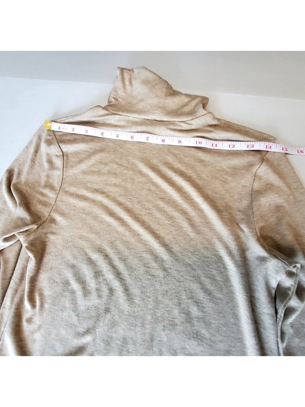 Universal Thread Womens Beige Turtleneck Long Sleeve  M Made Of Rayon & Spandex - Picture 6 of 12
